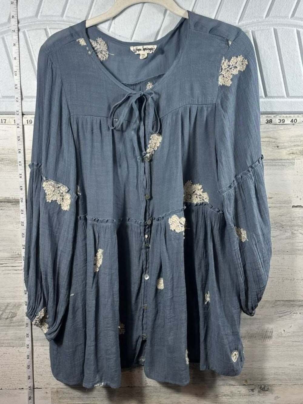 Hope Springs Blue Gray Floral Embroidered Tie Neck Tunic Blouse XL Boho